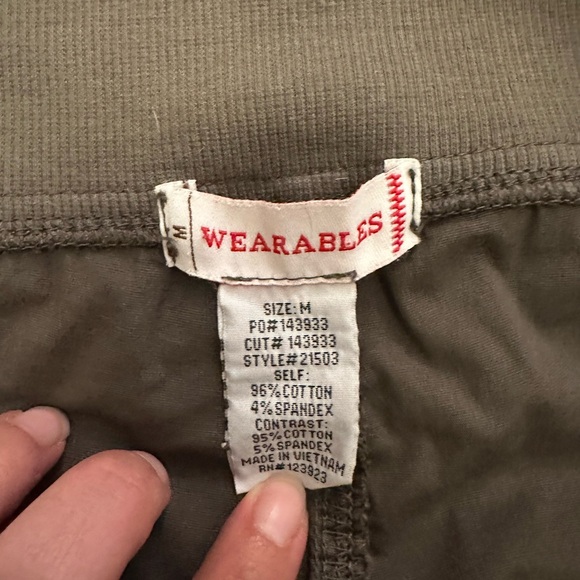 Army Green Ruched Capris - Picture 5 of 5